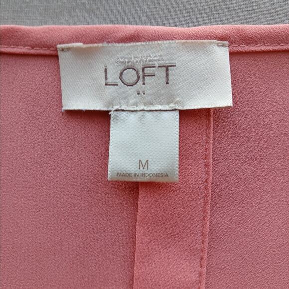Ann Taylor LOFT Pink Back Button Tank Top Medium tunic classic modern twee - Picture 6 of 12